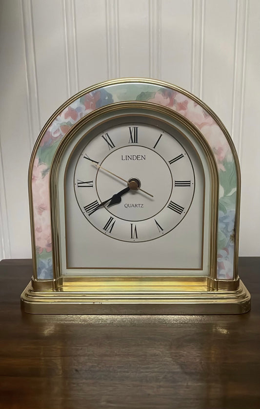 Floral Linden Quartz Desk Clock